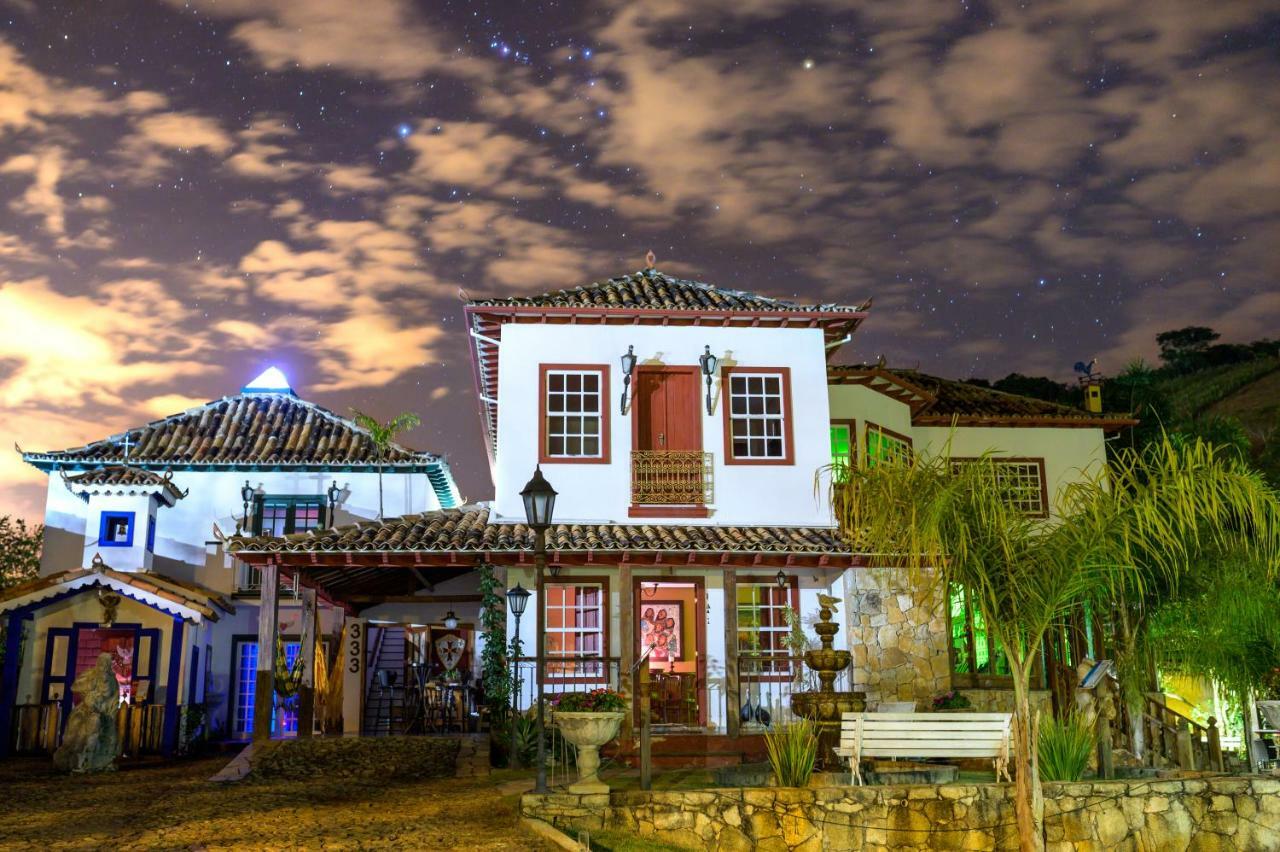 Templo Do Sol Acomodacoes Prados Exterior photo
